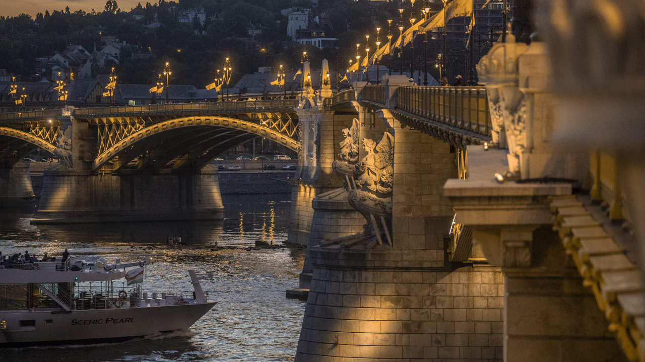 Puente de Margarita en Budapest Hungría