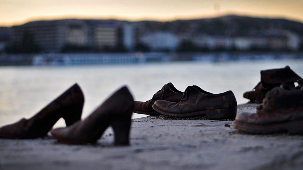 Zapatos del Danubio en Budapest